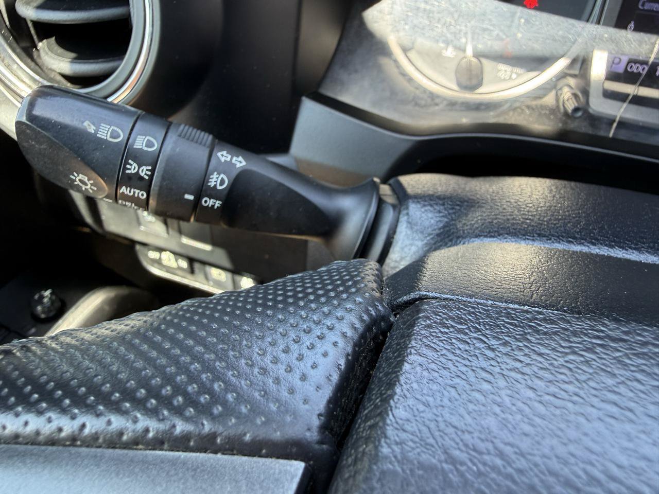 Used 2021 Toyota Tacoma TRD Off-Road RWD image 22