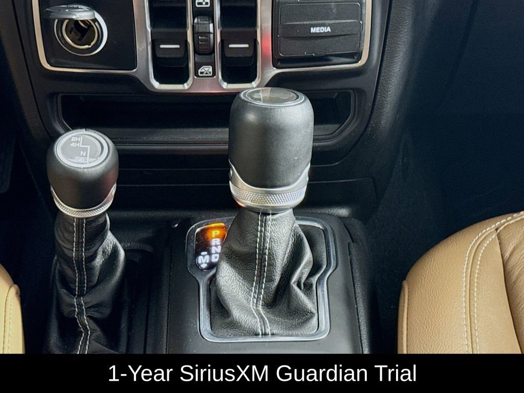 Used 2020 Jeep Wrangler Unlimited Sahara image 24