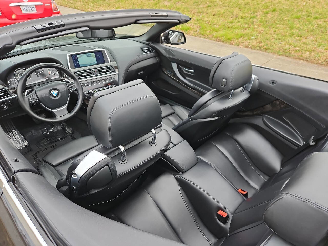 Used 2013 BMW 650i xDrive Convertible image 26