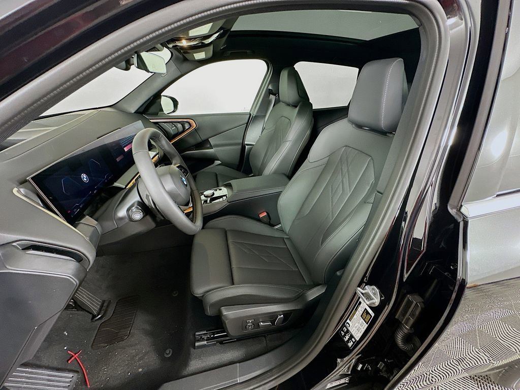 Used 2025 BMW X3 xDrive30i w/ Premium Package image 26