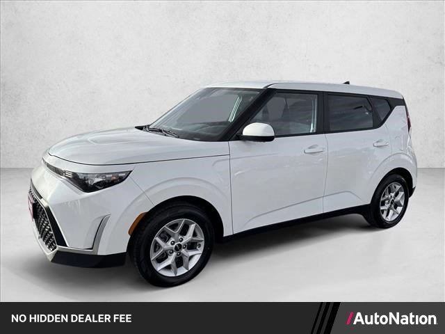 Used 2024 Kia Soul LX w/ Option Group 015