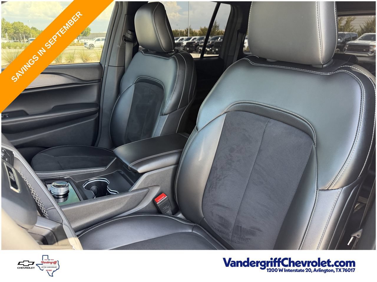 Used 2023 Jeep Grand Cherokee Altitude RWD image 22
