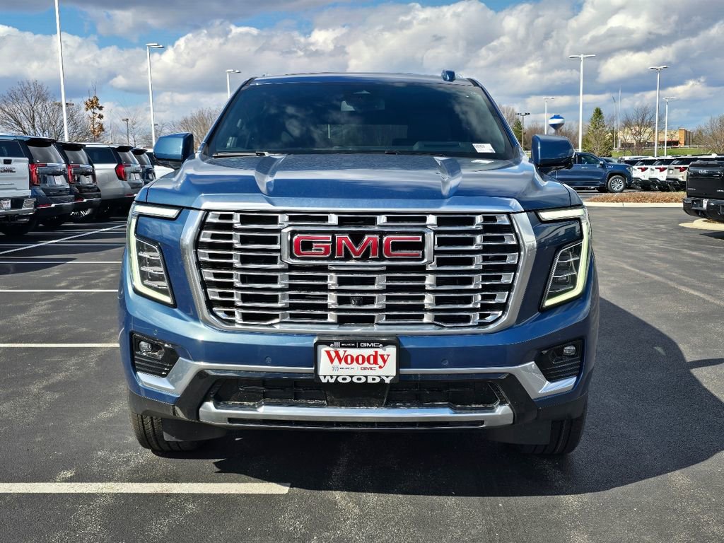 New 2026 GMC Yukon XL Denali w/ Sun & Power Step Package AWD/4WD image 4