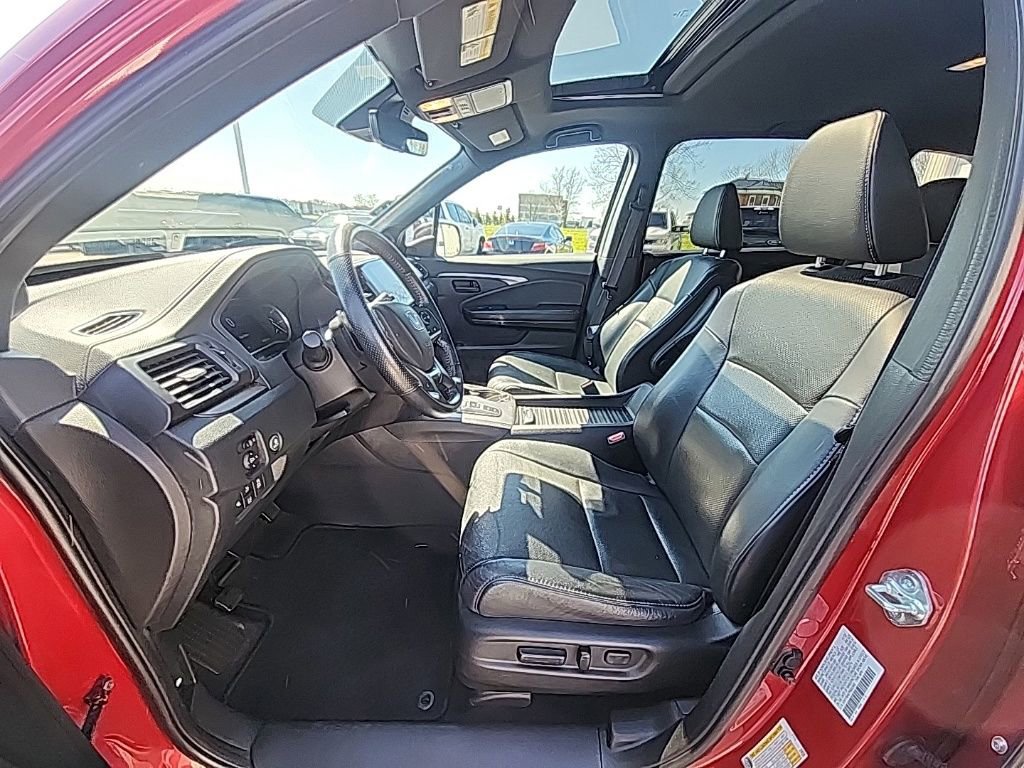 Used 2023 Honda Passport EX-L image 13