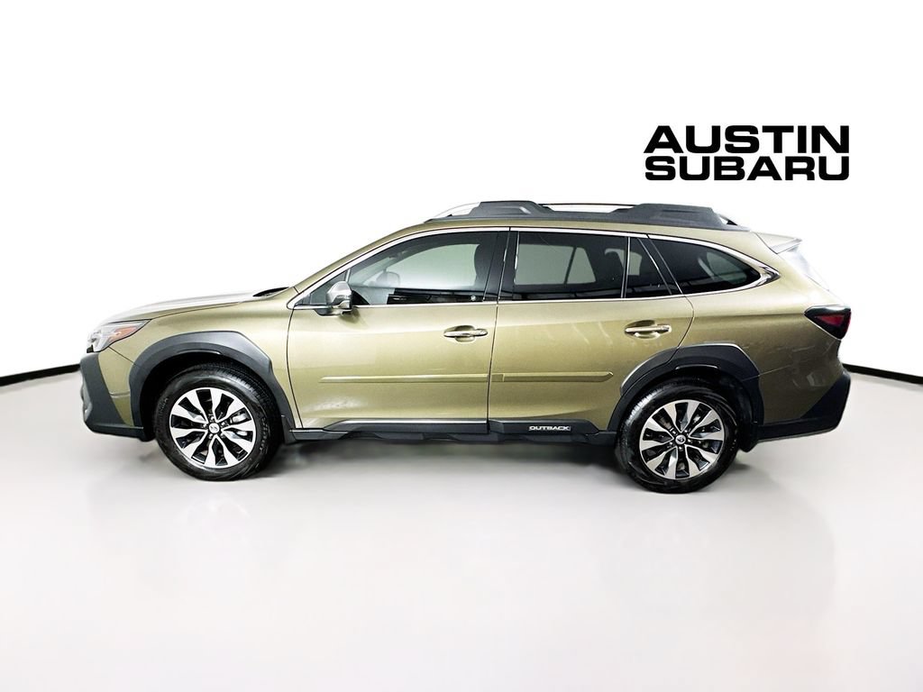 Used 2023 Subaru Outback Touring XT AWD/4WD image 4