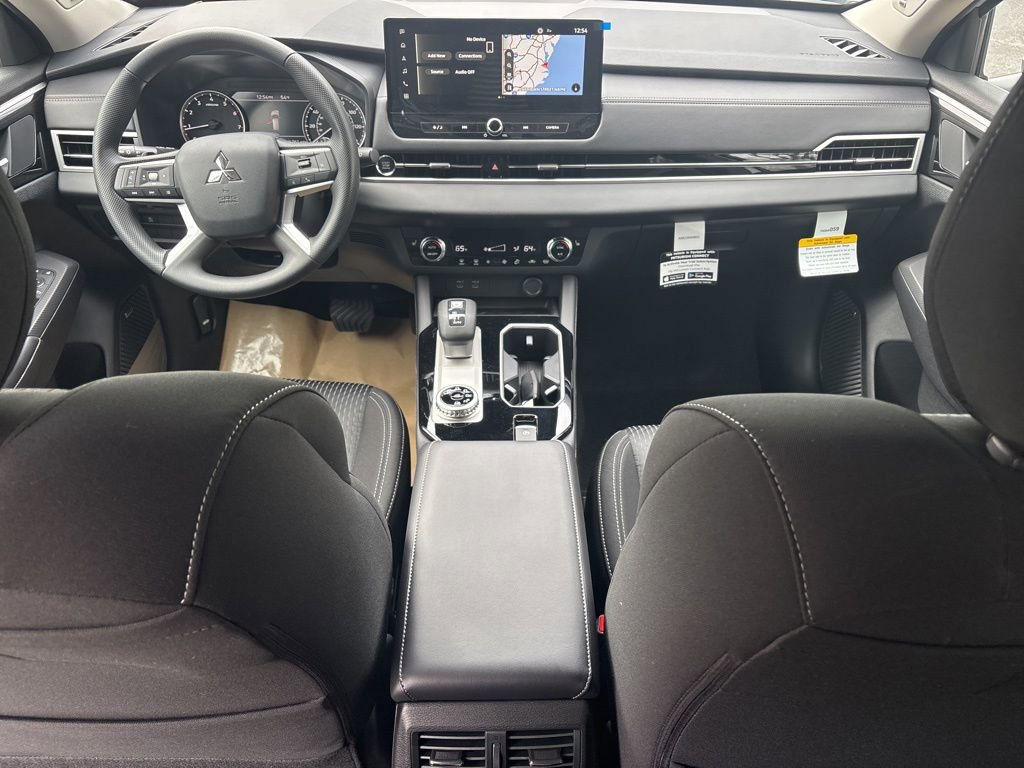 New 2026 Mitsubishi Outlander ES AWD/4WD image 14