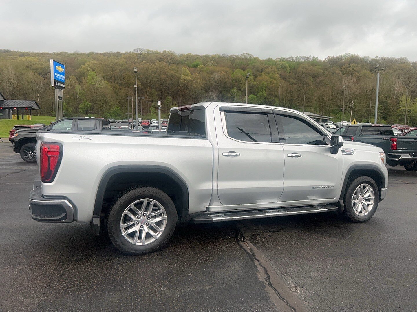 Used 2020 GMC Sierra 1500 SLT w/ SLT Premium Plus Package AWD/4WD video 5