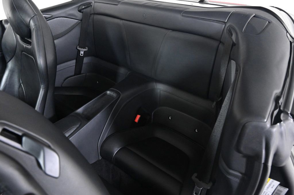 Certified 2019 Ferrari Portofino image 19