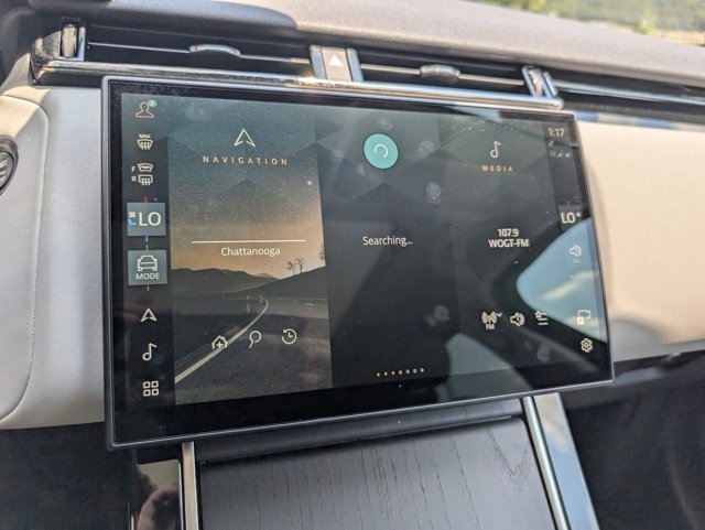 Certified 2025 Land Rover Range Rover Velar S image 15