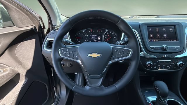 Used 2024 Chevrolet Equinox LT FWD image 11