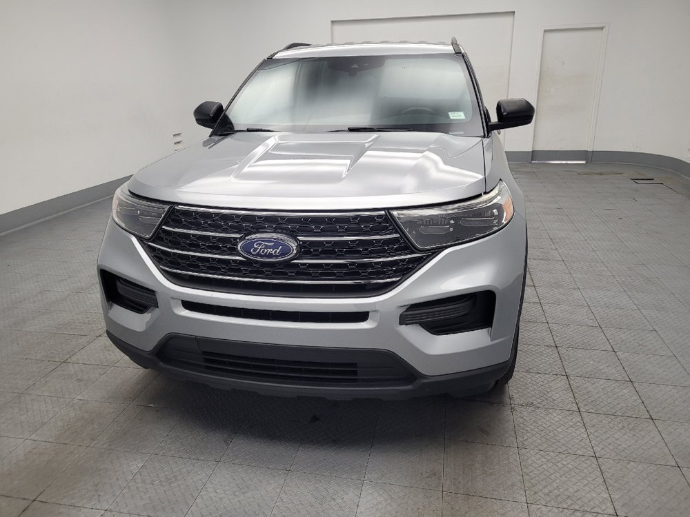 Used 2020 Ford Explorer XLT w/ Comfort Package AWD/4WD image 15