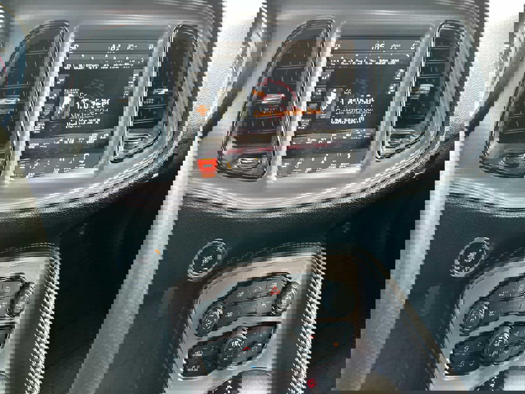 Used 2023 Dodge Challenger SXT w/ Blacktop Package image 16