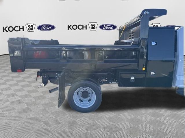New 2026 Ford F550 4x4 Regular Cab Super Duty image 13