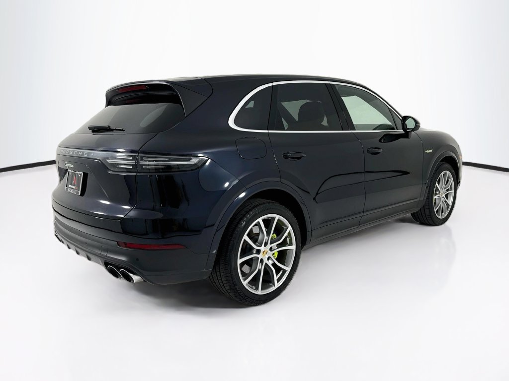 Certified 2023 Porsche Cayenne AWD/4WD image 9