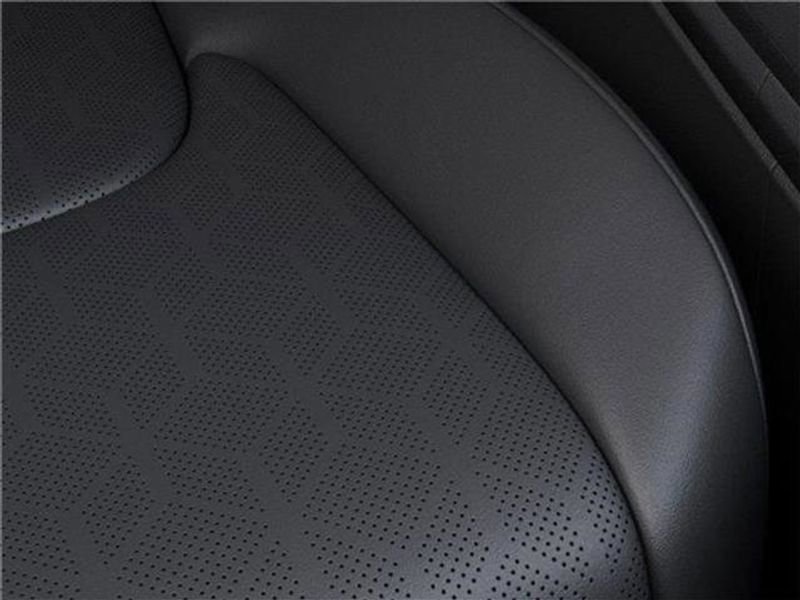 New 2026 Kia Carnival SX w/ SX Dark Edition Package image 24