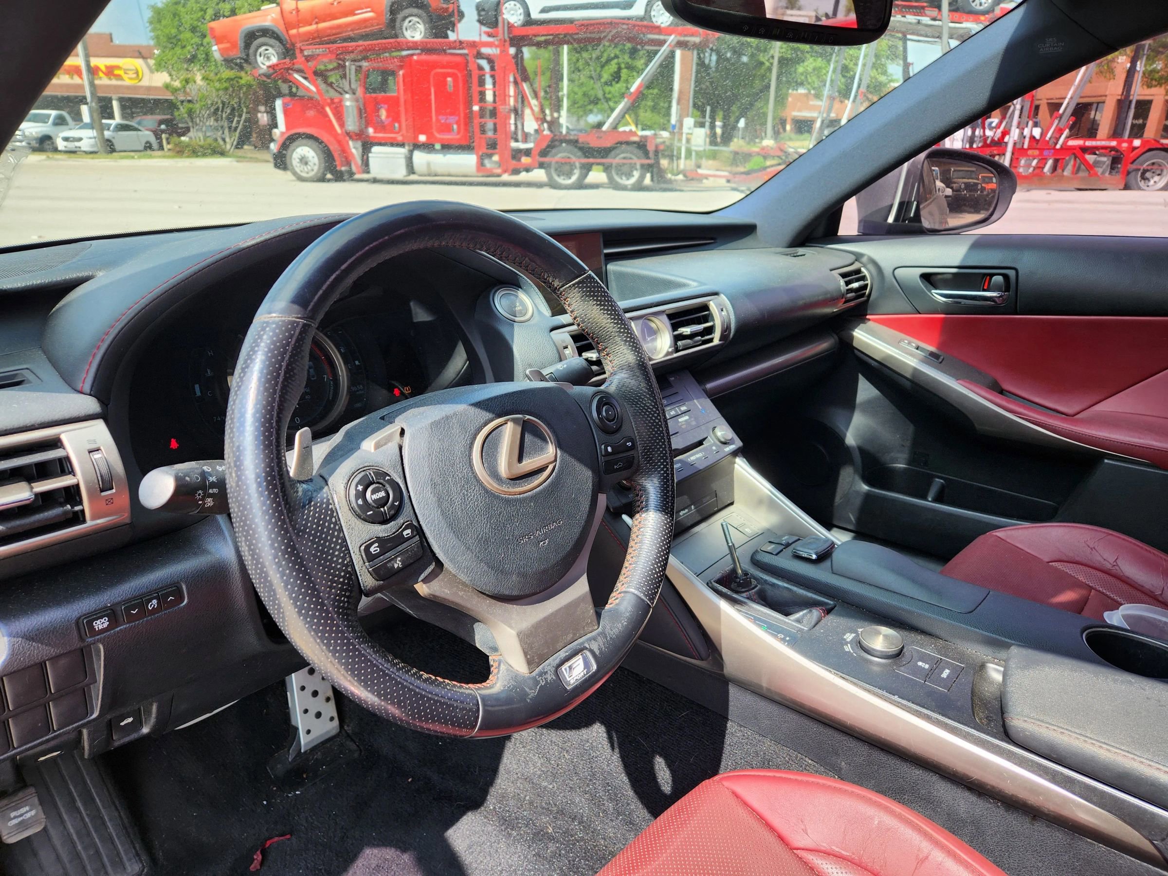 Used 2016 Lexus IS 200t image 10