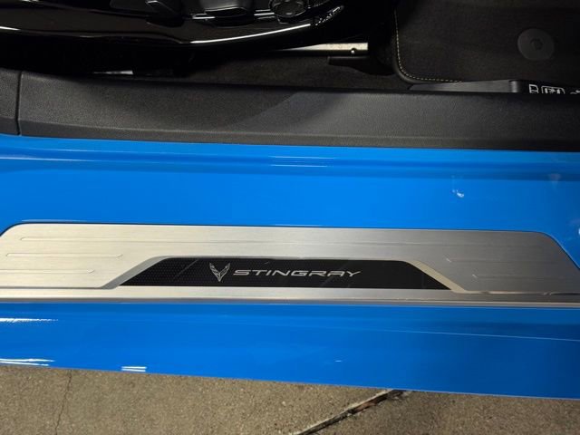 Used 2020 Chevrolet Corvette Stingray Premium Cpe w/ 3LT Preferred Equipment Group image 38