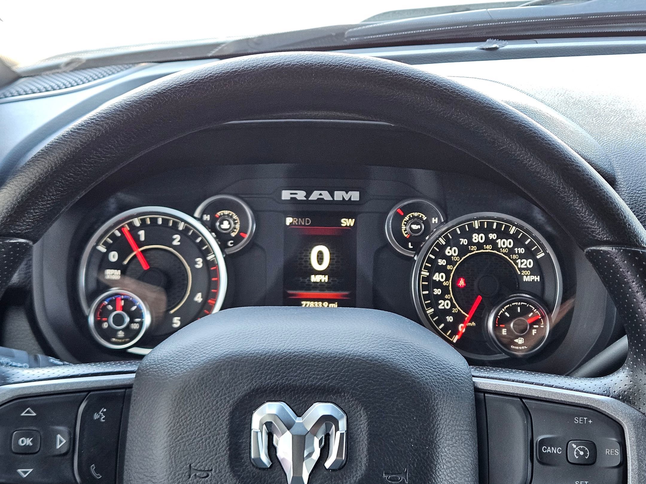 Used 2024 RAM 3500 Tradesman w/ Chrome Appearance Group image 16