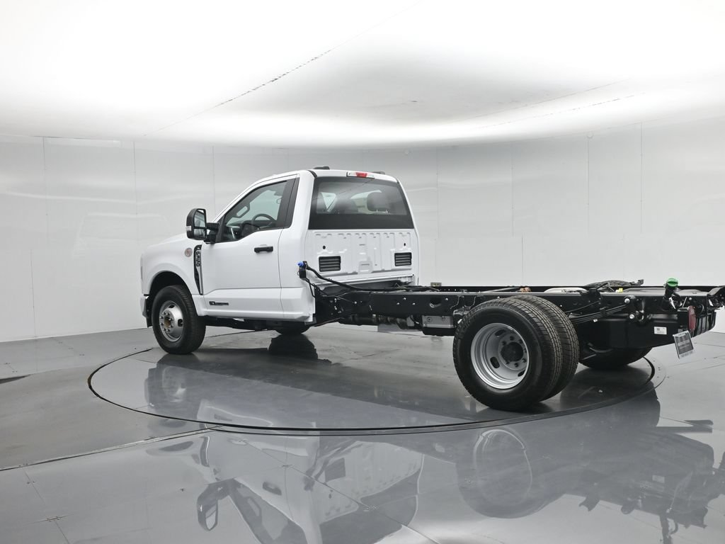 New 2026 Ford F350 XL w/ XL Chrome Package RWD image 6