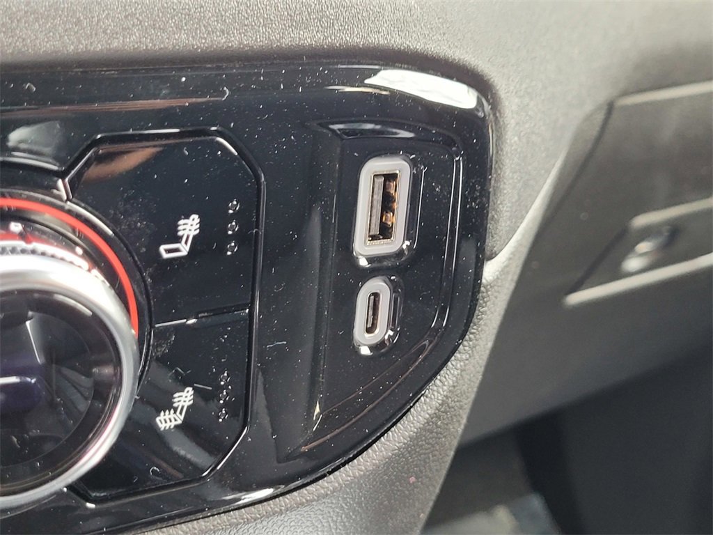 New 2026 GMC Sierra 1500 Elevation image 19