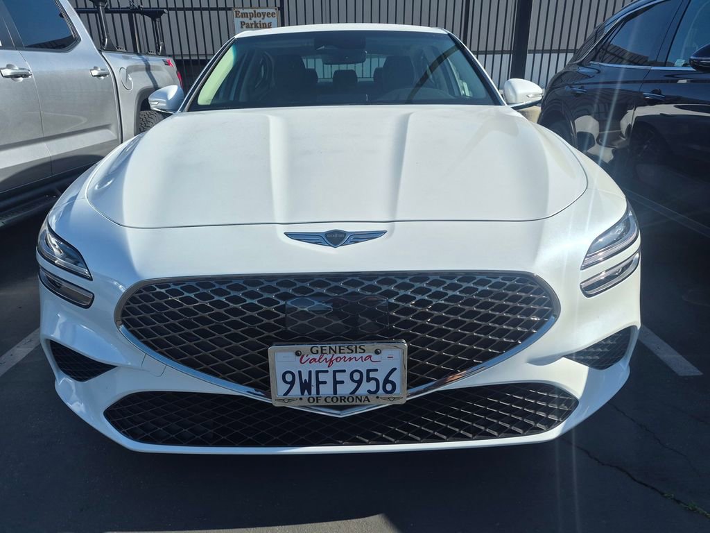 Used 2026 Genesis G70 2.5T image 3