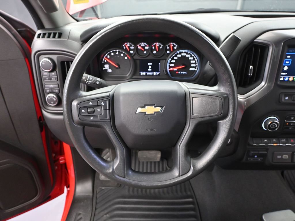 Used 2024 Chevrolet Silverado 1500 Custom image 30