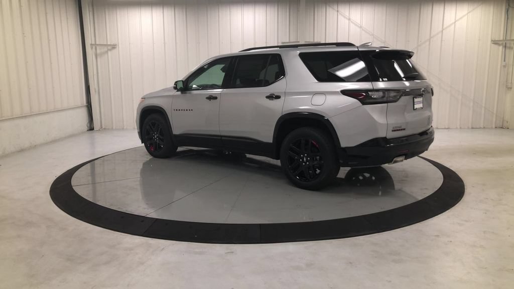 Used 2020 Chevrolet Traverse Premier w/ Redline Edition AWD/4WD image 6