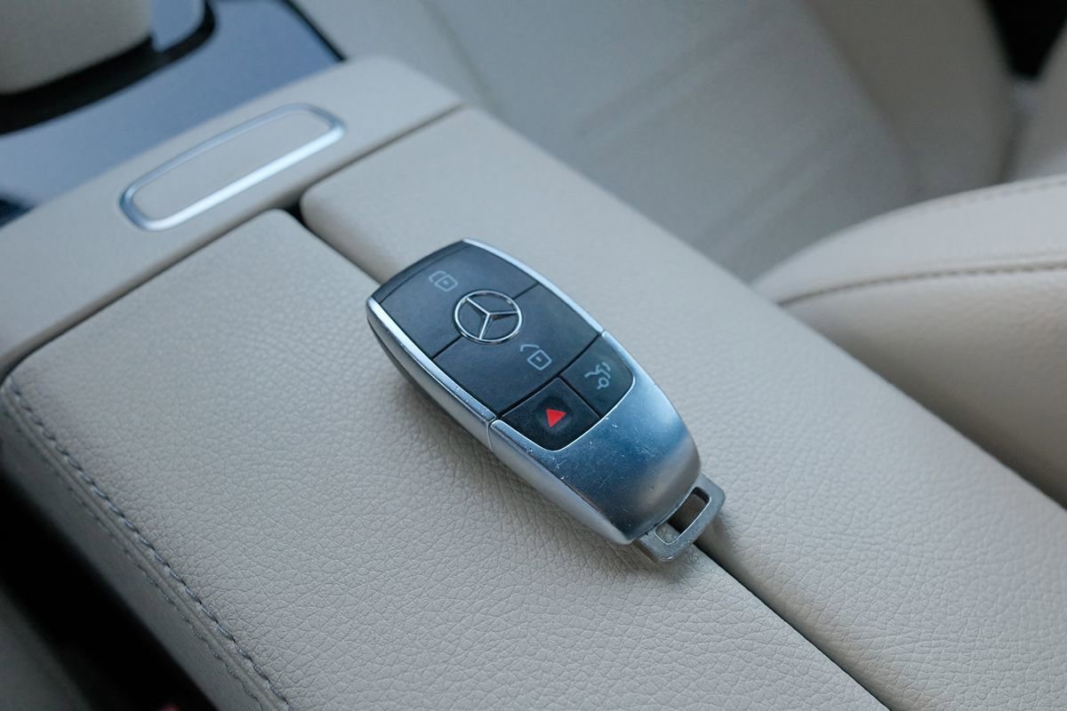 Used 2020 Mercedes-Benz CLA 250 image 8