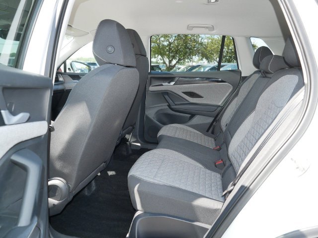 Used 2025 Volkswagen Tiguan S AWD/4WD image 16