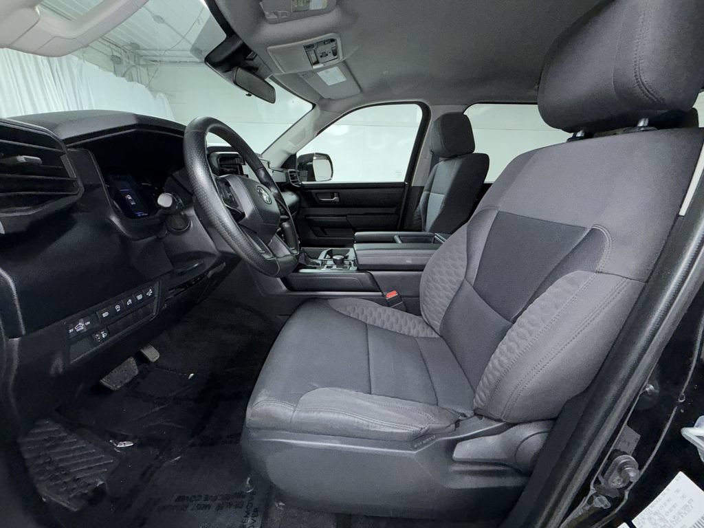 Used 2024 Toyota Tundra SR5 w/ SR5 Convenience Package AWD/4WD image 4
