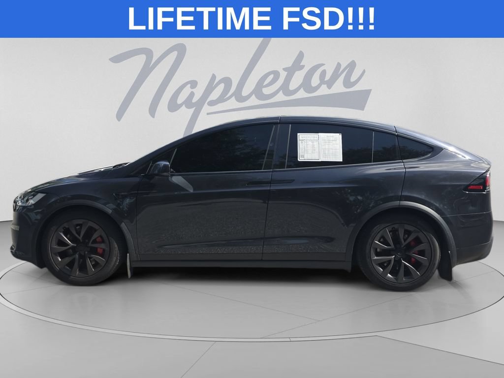 Used 2024 Tesla Model X Plaid AWD/4WD image 2
