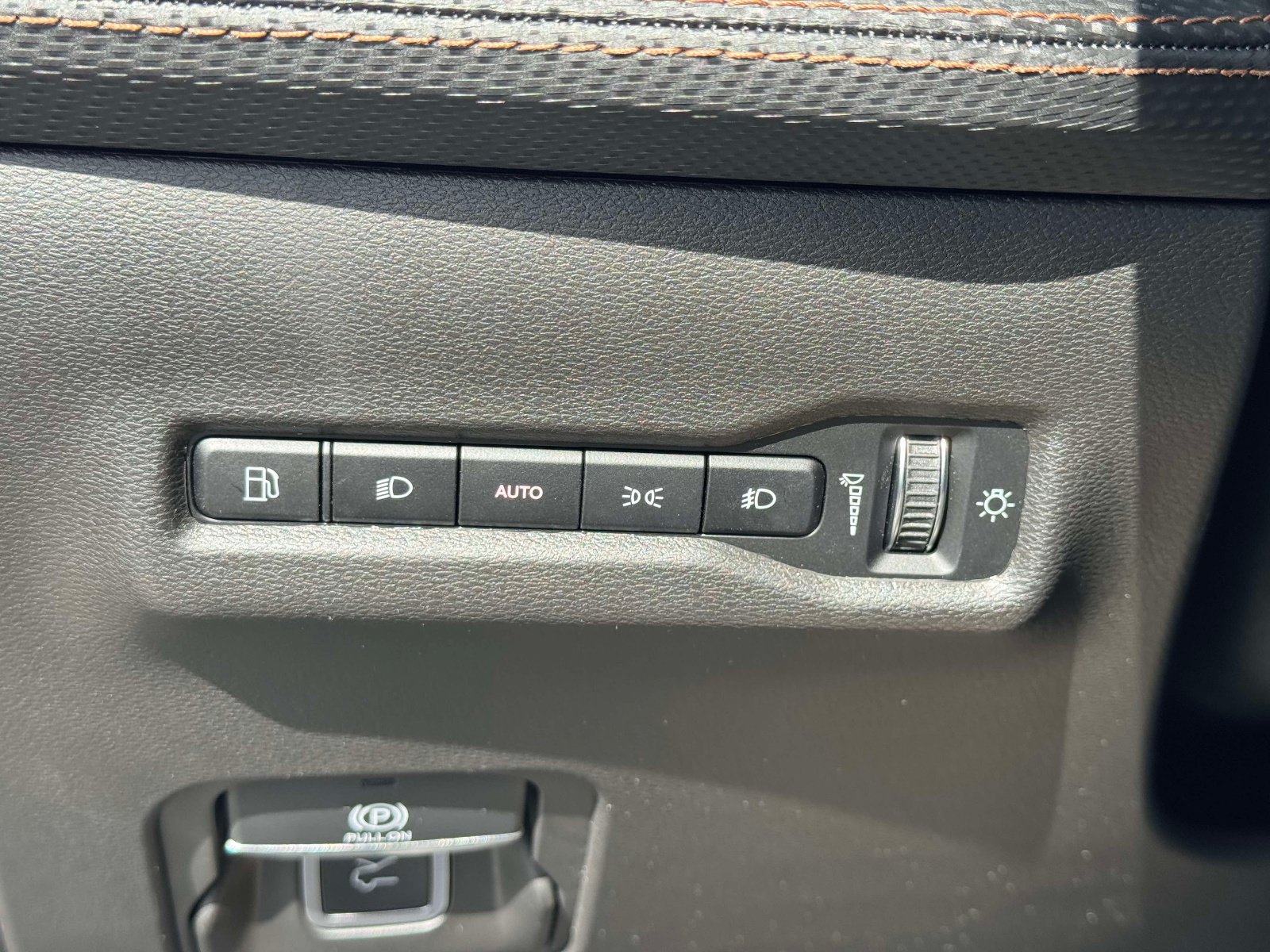 Used 2026 Jeep Cherokee Limited AWD/4WD image 19
