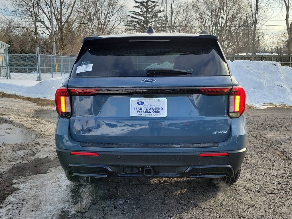 New 2026 Ford Explorer ST-Line w/ ST-Line Street Pack image 5