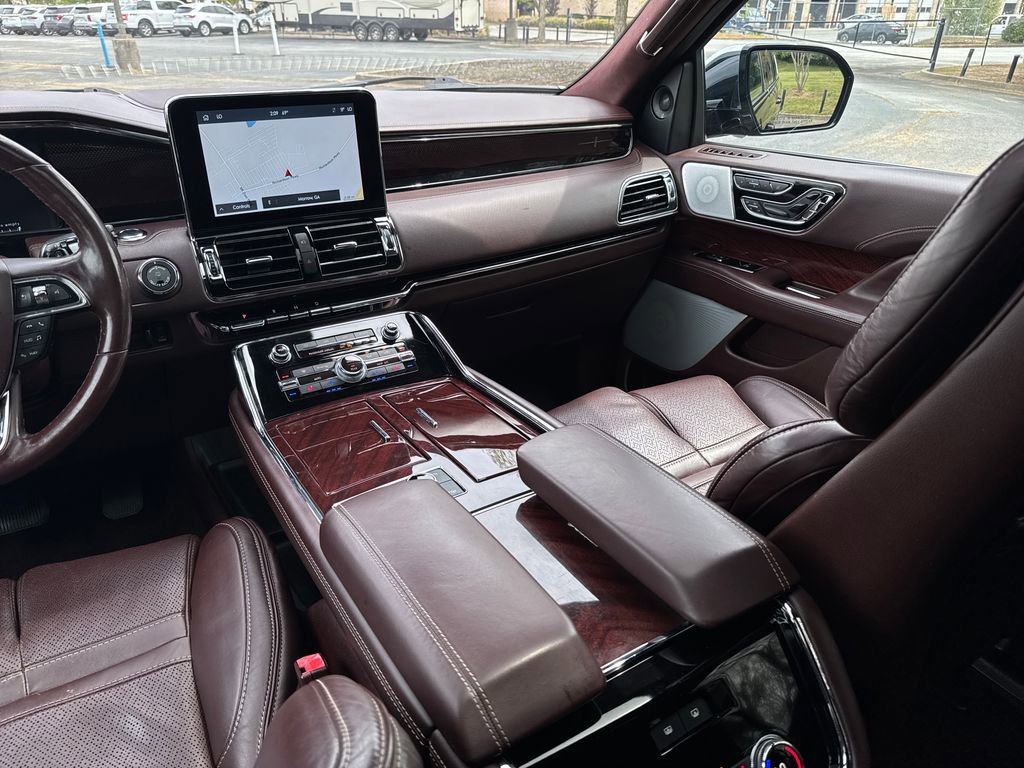 Used 2021 Lincoln Navigator L Black Label AWD/4WD image 31