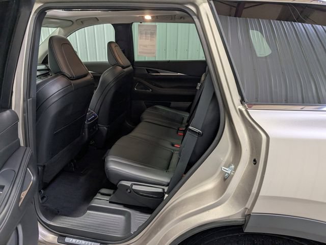 Used 2023 INFINITI QX60 Luxe w/ Vision Package AWD/4WD image 10