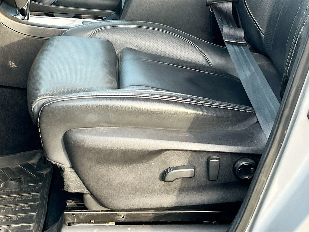 Used 2023 Subaru Ascent Limited w/ Technology Package image 19