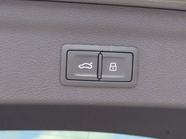 Used 2021 Audi Q3 2.0T Premium Plus w/ Premium Plus Package image 14