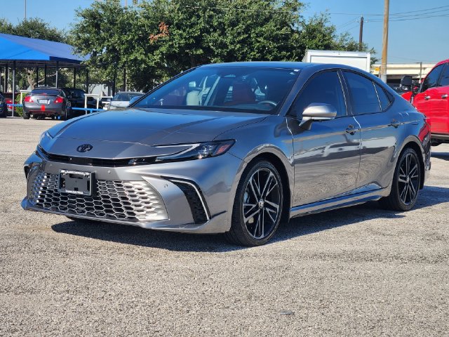 Used 2026 Toyota Camry XSE w/ Premium Plus Package FWD image 3