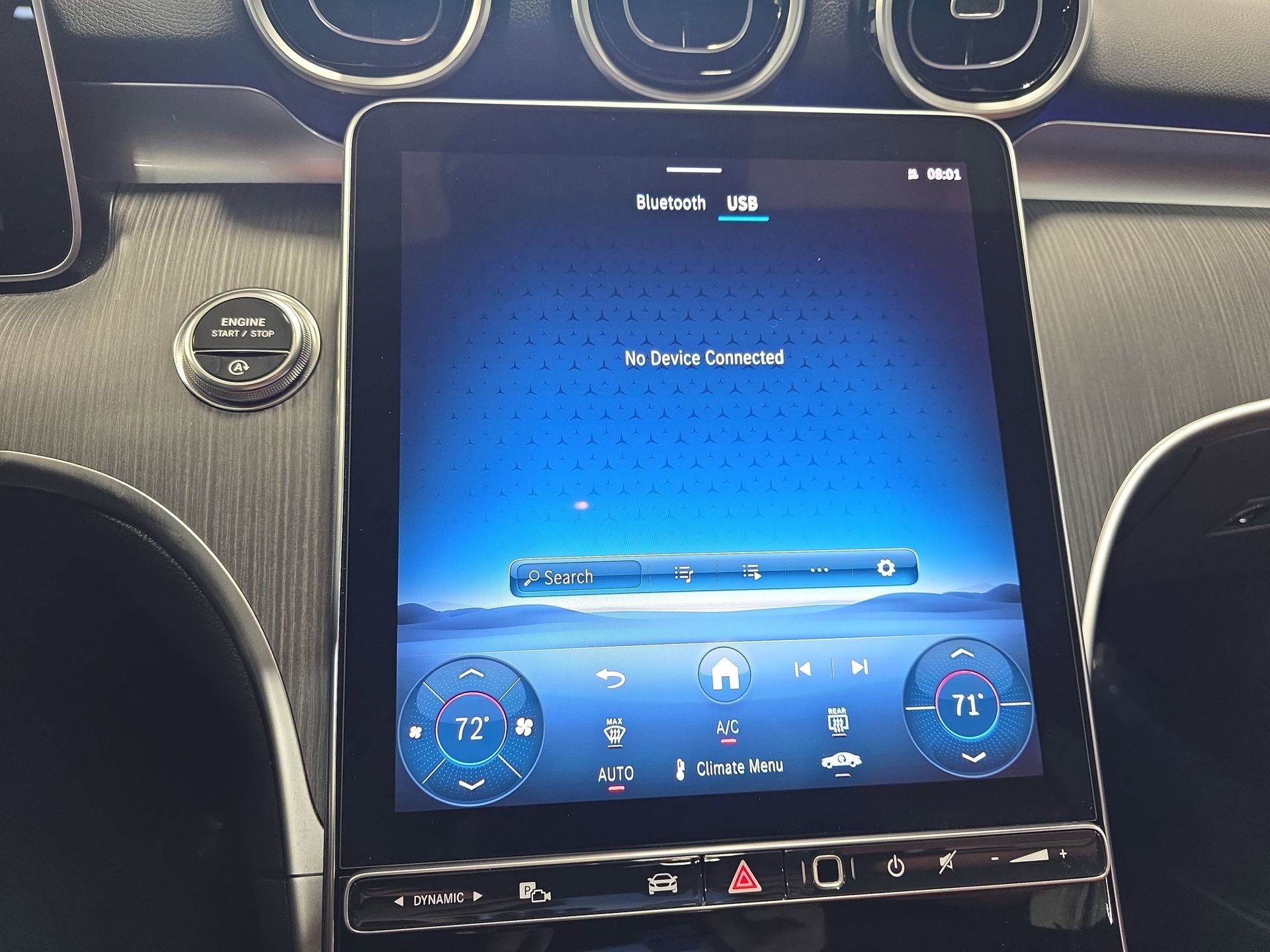 Used 2025 Mercedes-Benz C 300 Sedan image 22