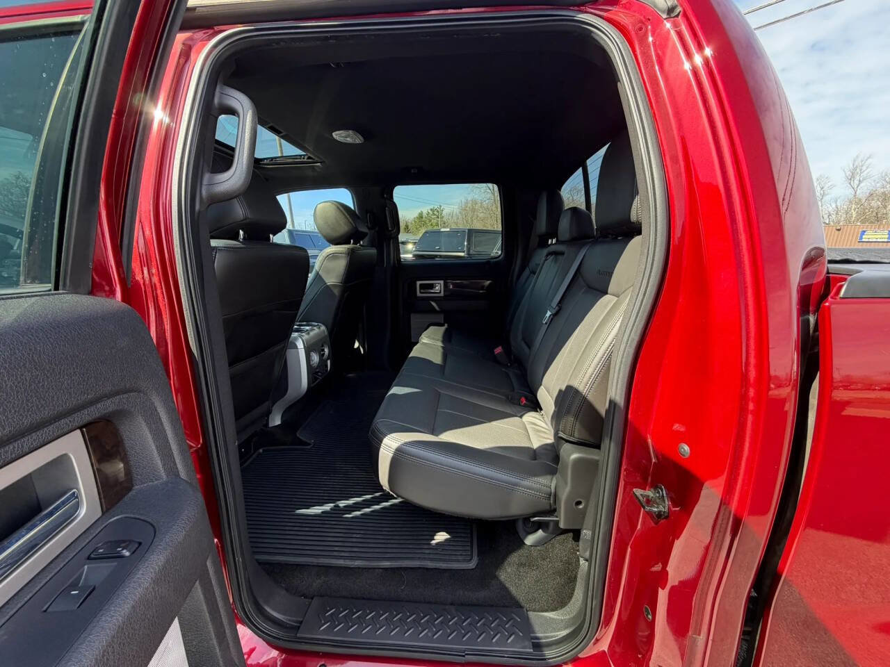 Used 2014 Ford F150 Platinum image 5