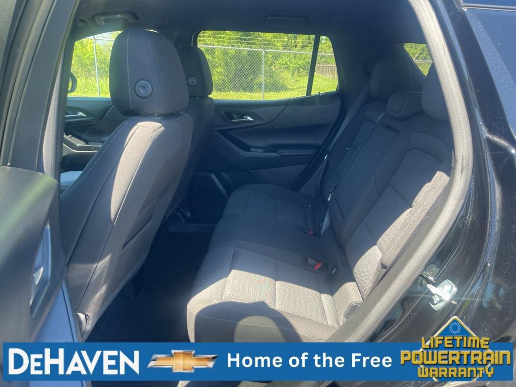 Used 2025 Chevrolet Equinox LT AWD/4WD image 22