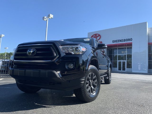 Used 2023 Toyota Tacoma SR5 w/ Technology Package