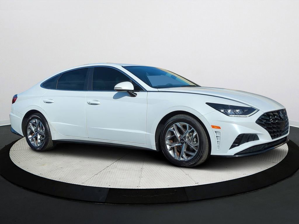 Used 2020 Hyundai Sonata SEL image 2