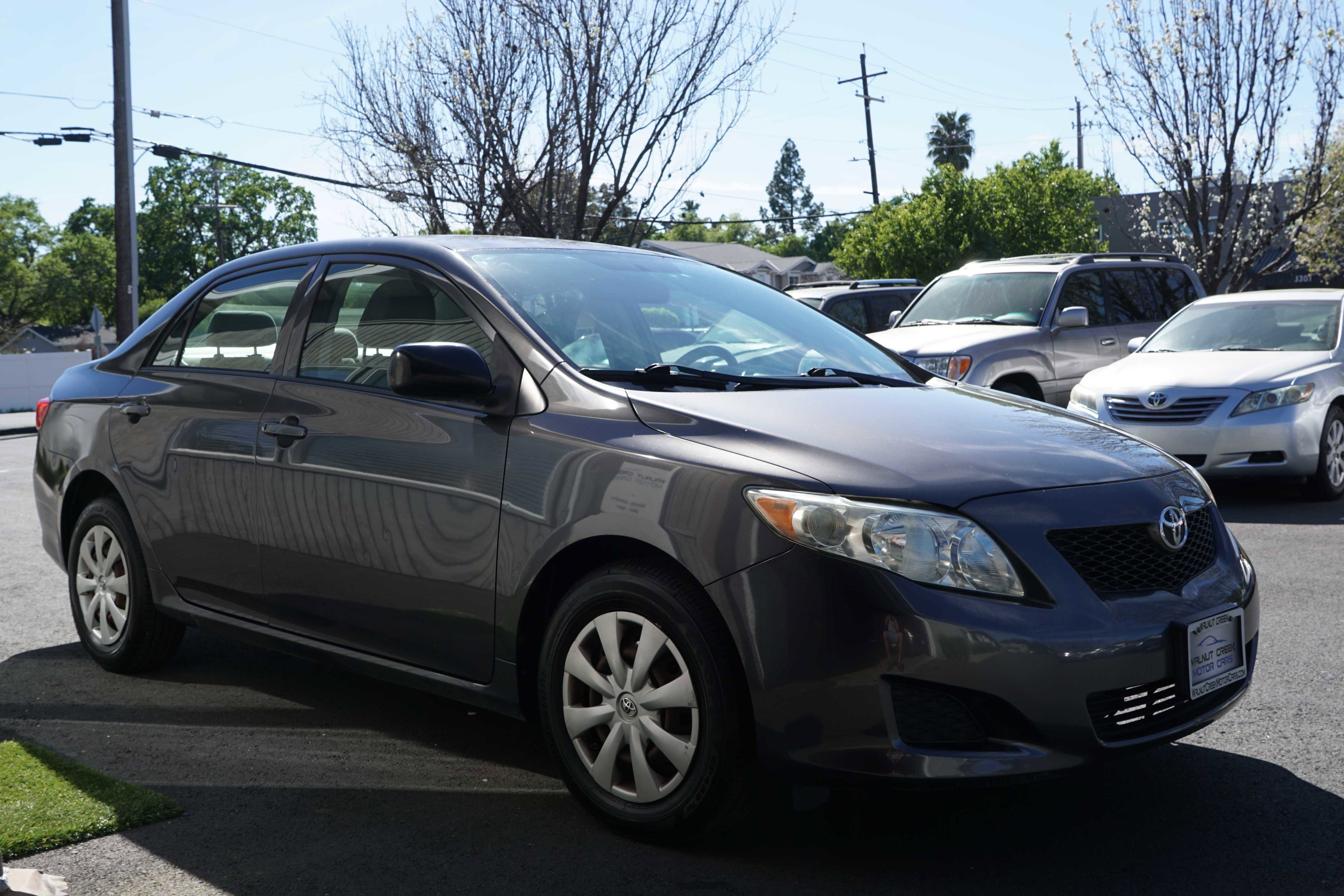 Used 2009 Toyota Corolla SEDAN 4D image 9