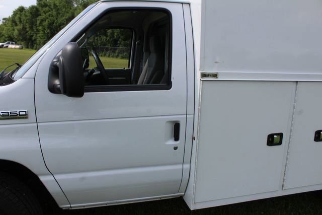 Used 2022 Ford E-350 and Econoline 350 Super Duty w/ Power Windows & Locks Group image 10
