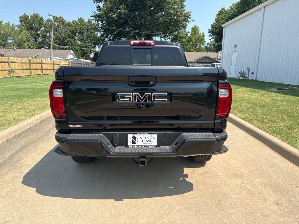 New 2026 GMC Canyon Denali w/ LPO, Denali Black Edition AWD/4WD image 4