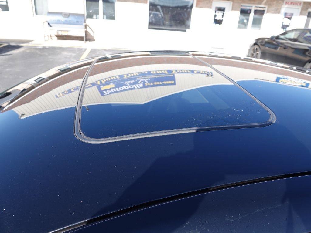 Used 2017 Buick Regal Sport Touring image 23