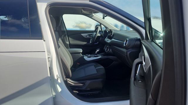 Used 2024 Chevrolet Blazer LT w/ Convenience Package image 13