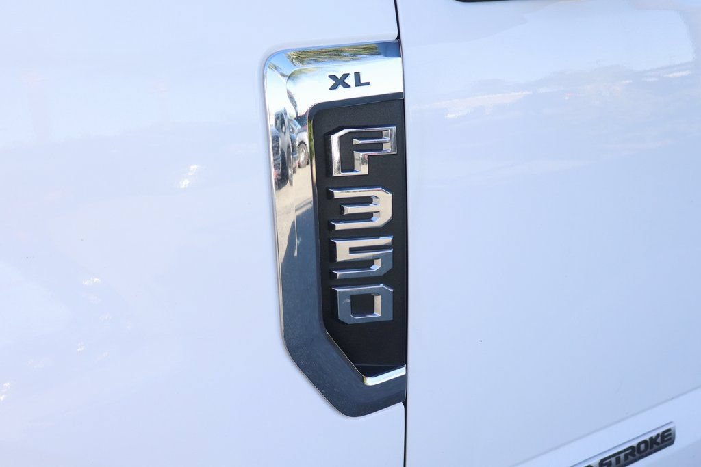 Used 2018 Ford F350 XL w/ Power Equipment Group RWD image 52
