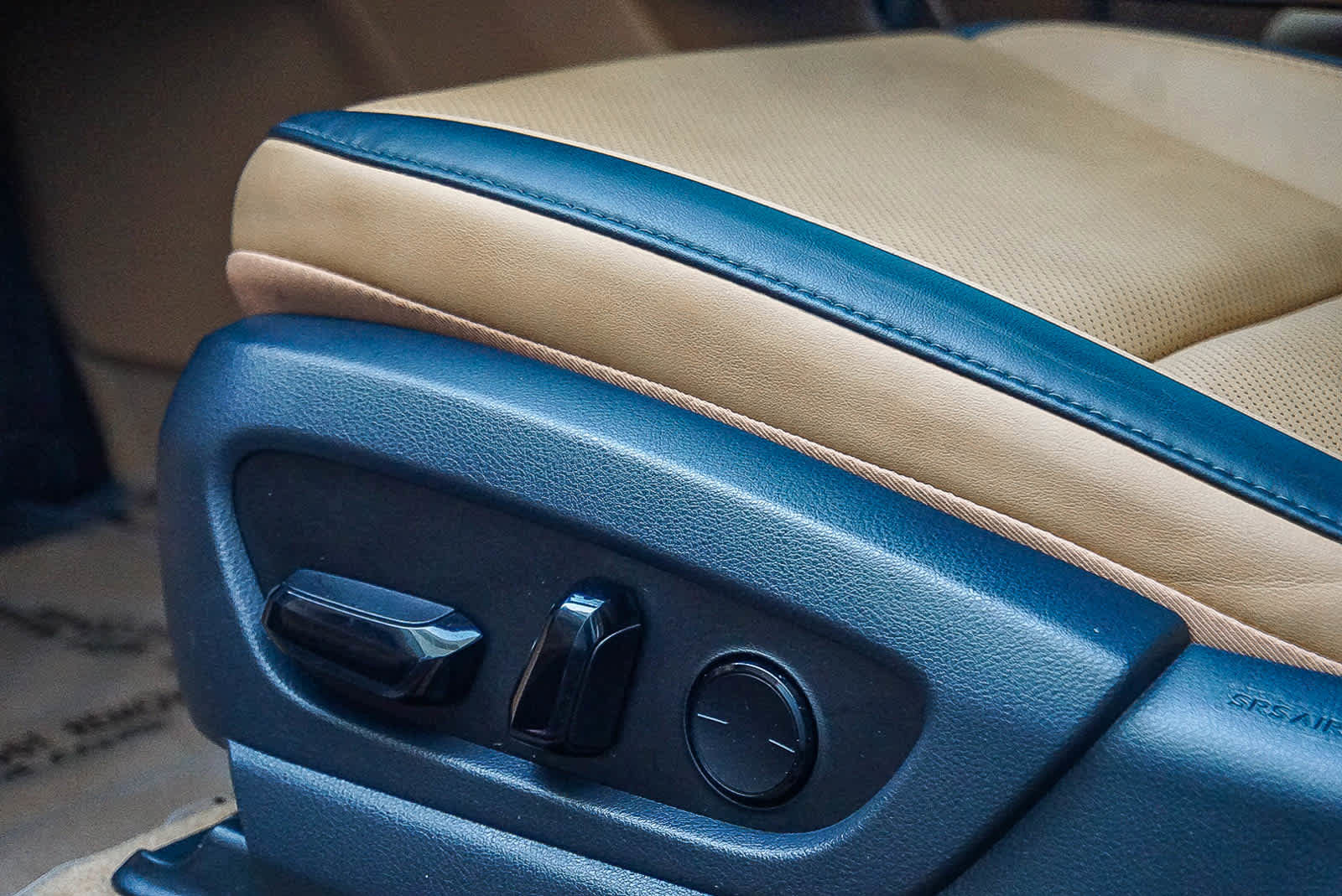 Certified 2023 Lexus RZ 450e Premium w/ Technology Package AWD/4WD image 20